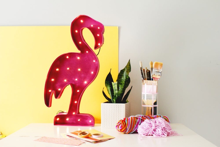 figura de iluminação de decoração de flamingo