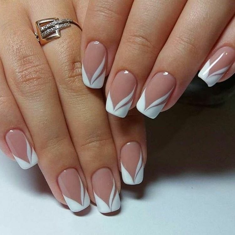 unhas francesas nu-quadrado-pontiagudo-branco-triangular-longo-elegante-anel-de-noiva-unhas