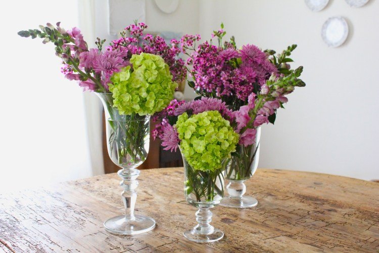 spring-decoration-glass-ideas-hydrangea-purple-flowers