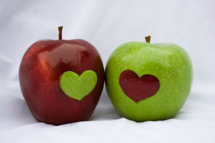 ácido de frutas peeling-faça-você-mesmo-maçã-azedo-verde-vermelho-coração-cuidados para a pele