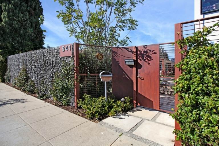 Gabion wall-garden-corten steel-door-green-plants