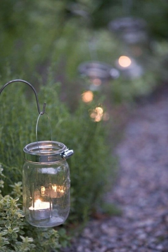 Ideias de iluminação de jardim com luzes de vento