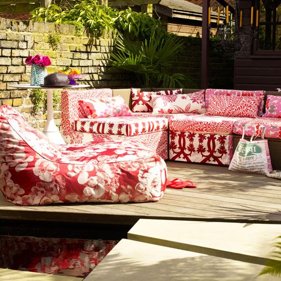 Projete seu próprio sofá de móveis de jardim de jardim branco vermelho