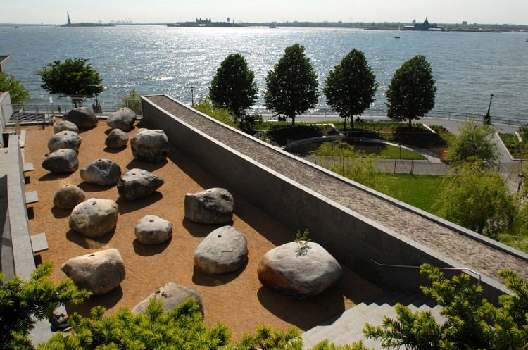 Paisagismo com pedras na costa de Nova York