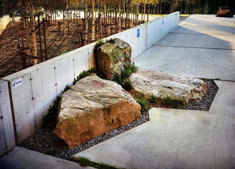 Helix Hospital Sweden Garden Design Rock Grit
