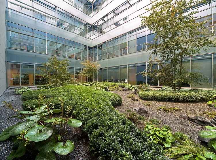 jardim público paisagismo arquitetura pedras brutas Madrid