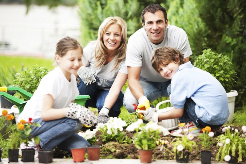 Jardinagem-fazer-família-junta-dicas-proteção-juntas 1