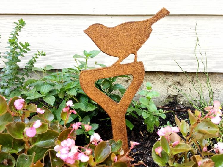 decoração de jardim-ferrugem-outdoor-design-bird-shovel-handle-metal-plate