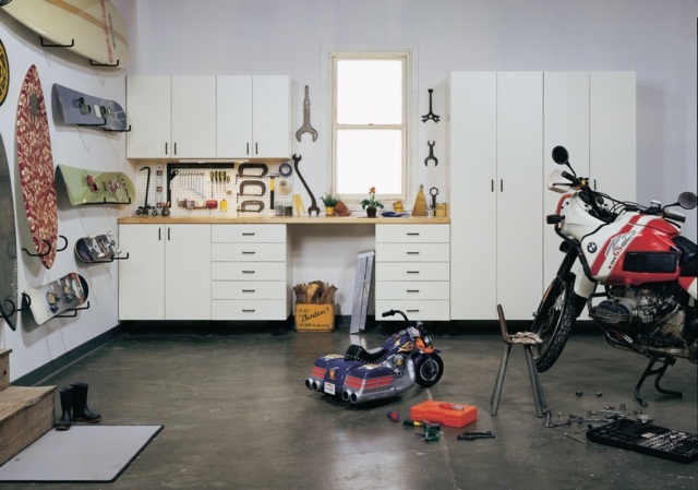 Motocicleta temática de surf de garagem de ideias de espaço de armazenamento
