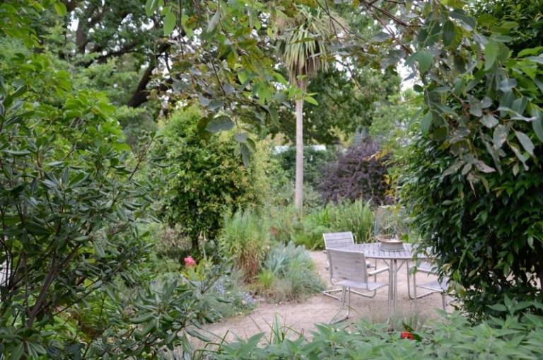 Ideias de jardim-lugares favoritos-estar em grupo-sala de jantar-centro de jardim