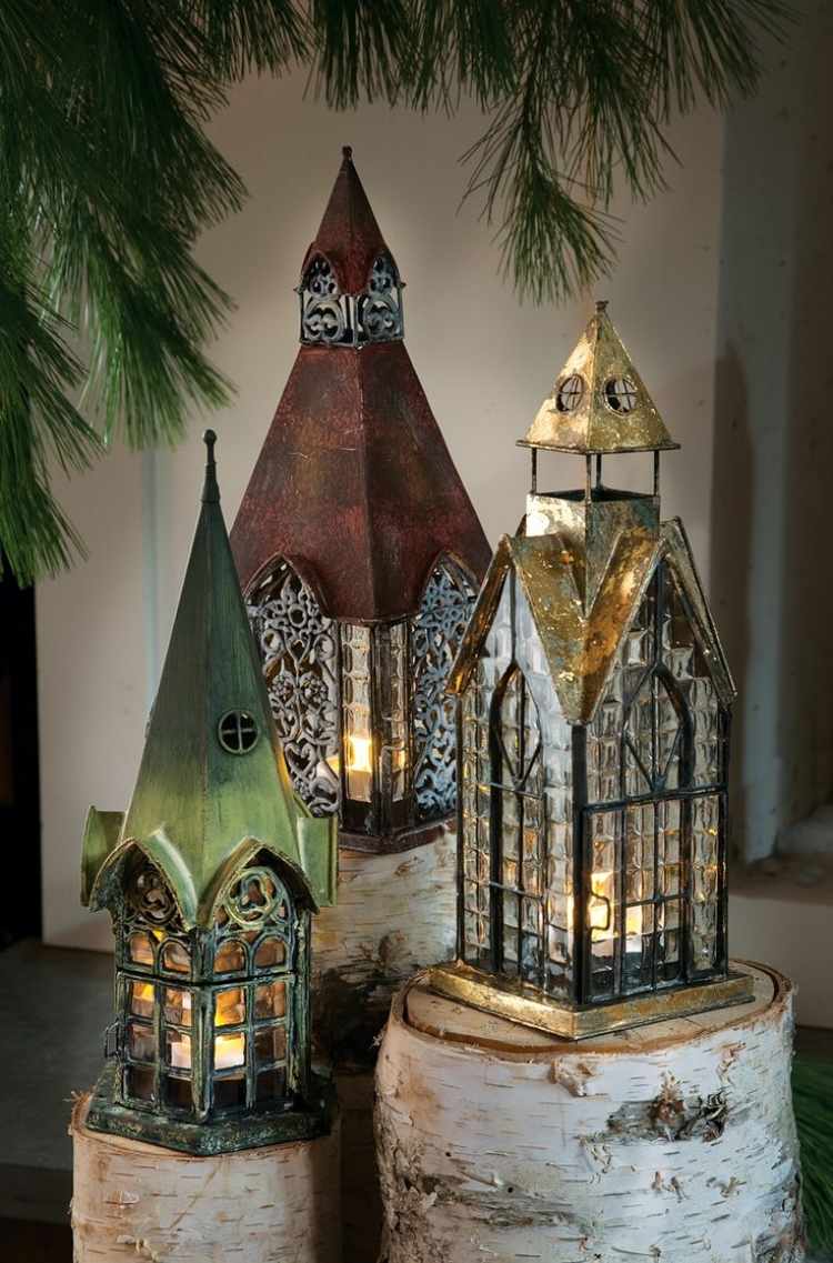 Lanternas de jardim com velas -art-nouveau-towers-three-glass-treliça-windows-beautiful-old