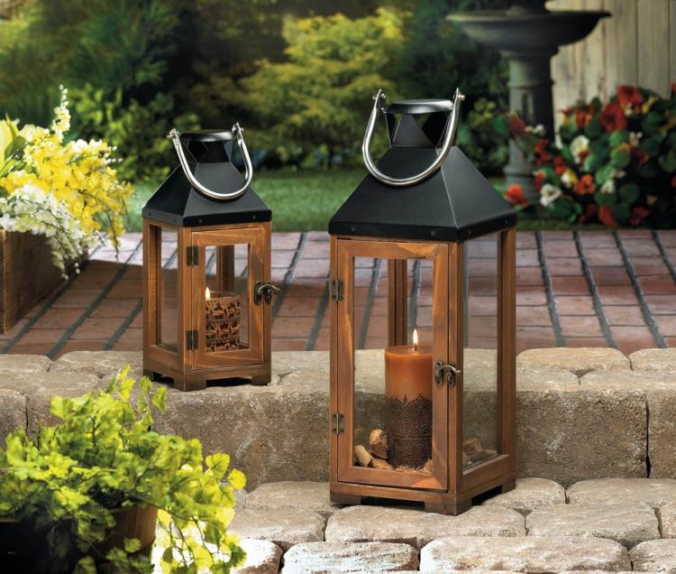 lanternas de jardim-velas-madeira-metal-grande-pavimentação-marrom-jardim frontal