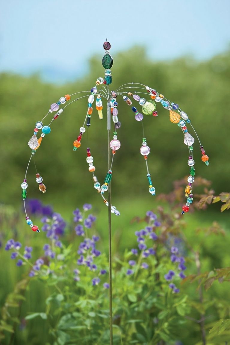 plugue de jardim funileiro contas coloridas design de guarda-chuva de arame