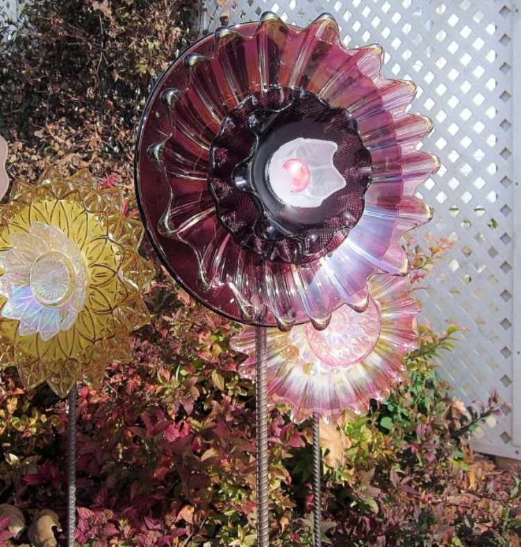 plugue-funileiro-vidro-prato-tigela-flores de jardim