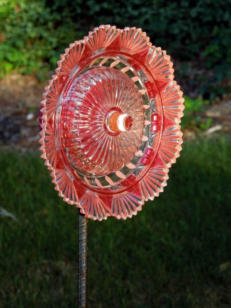 plug-tinker-ideas-glass-plate-bowl-flower de jardim