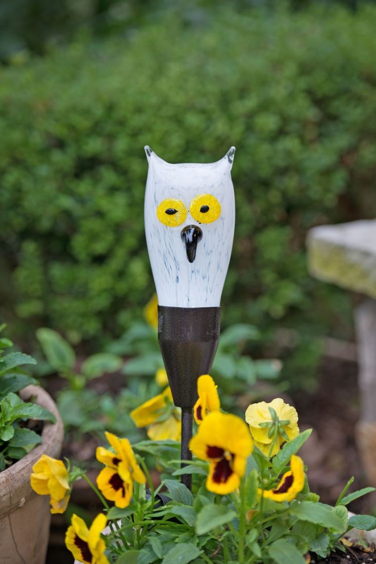 Faça seu próprio plugue de jardim owl-uhu-glass-bubble-deco-outdoor