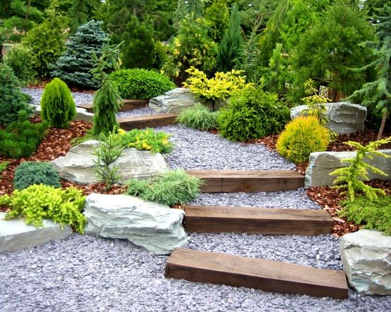 criar caminho de jardim - degrau de cascalho de madeira