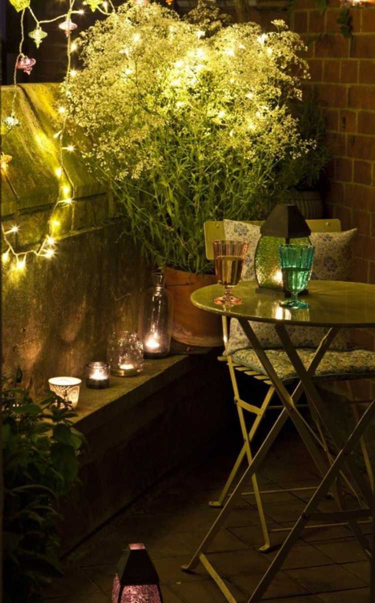varanda-design-aconchegante-romântico-velas-luzes de fada-pequeno