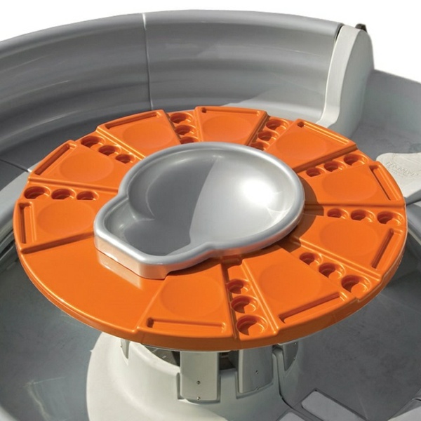 Idéia de design de assento de mesa para grelha com motor elétrico