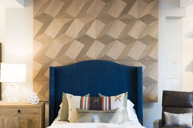 azulejos de parede geométricos colocando design de parede de design extraordinário, formas de padrões de parede estampados cobrindo a cabeceira do quarto elegante