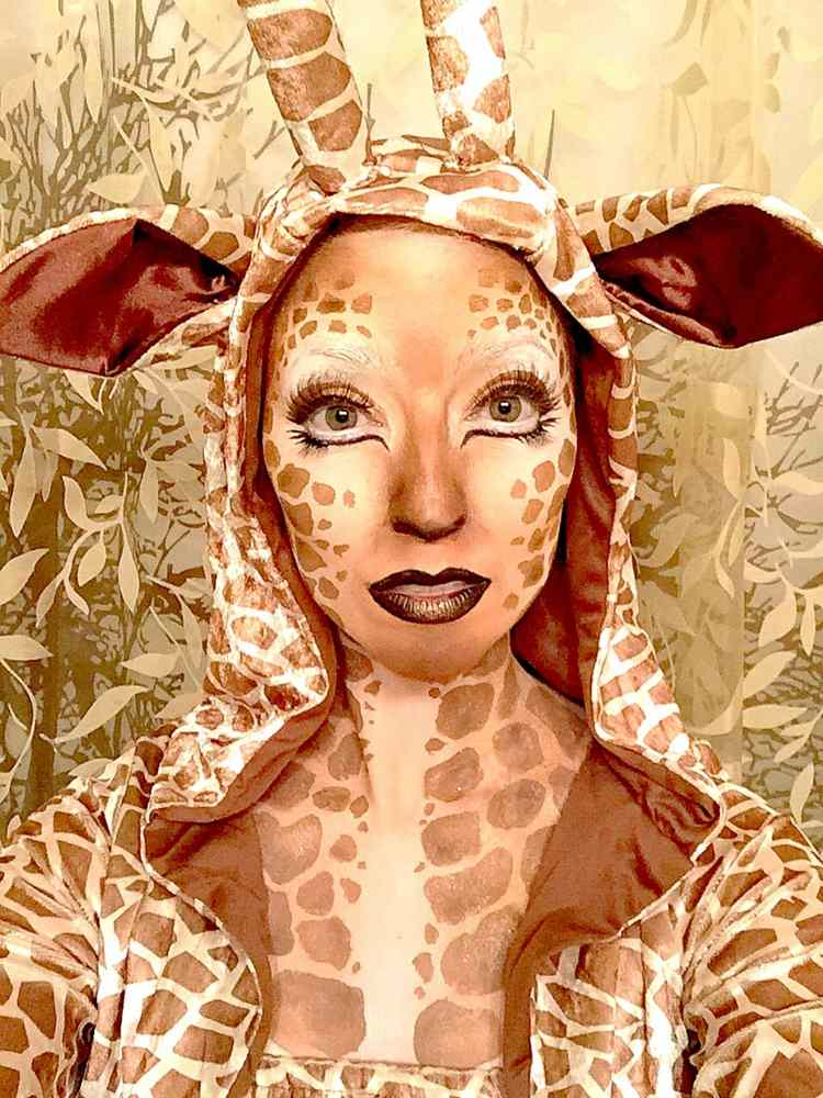 ideias para fantasias de girafa compõem o rosto de carnaval decolado