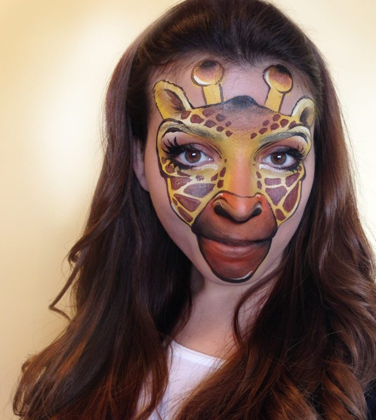 cara de girafa pintando marrom amarelo carnaval maquiagem