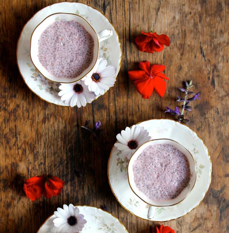 Morangos - deliciosas receitas de smoothie de sementes de chia