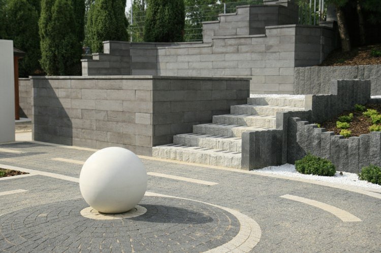 Paliçada de granito escadarias-jardim-escadarias-seixo-bola-branca-escultura