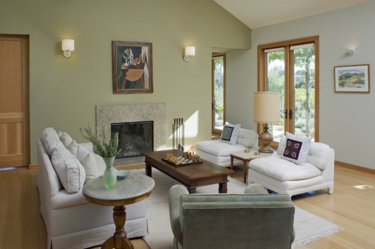 Decoração clássica de móveis brancos de sala de estar verde