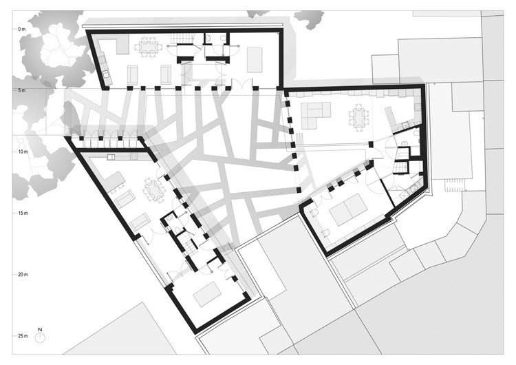 casas conectadas-comum-pátio-planta baixa-piso térreo