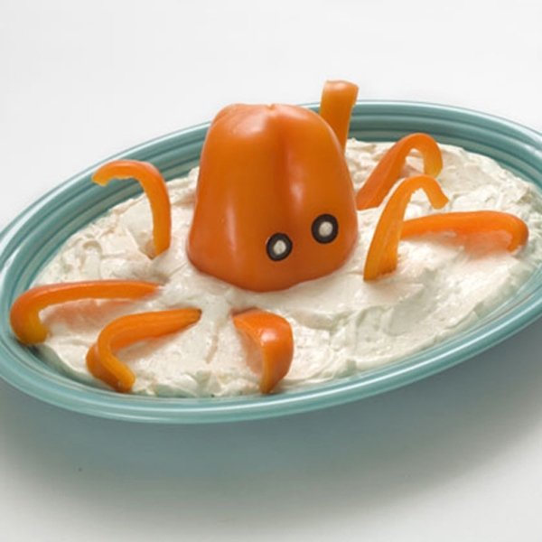 halloween-food-recipes-kids-party-cream cheese-colorau-polvo