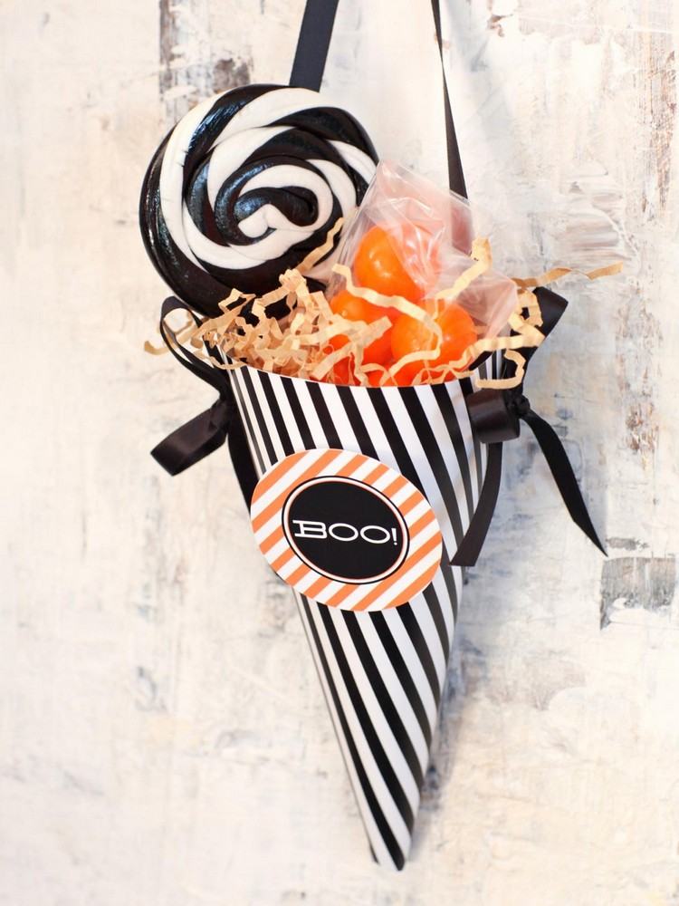 halloween-candy-packaging-halloween-school-bag-do-it-yourself-idea