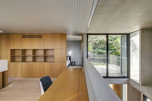 Casa de família moderna com interior em projeto de construção em Sidney, Austrália