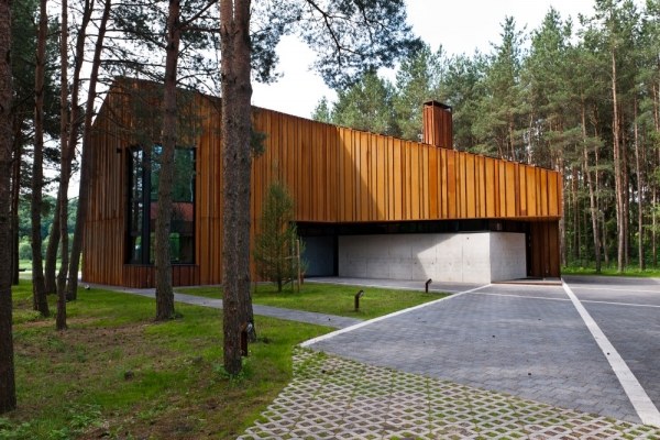 casa de aço em madeira parece design moderno vista externa