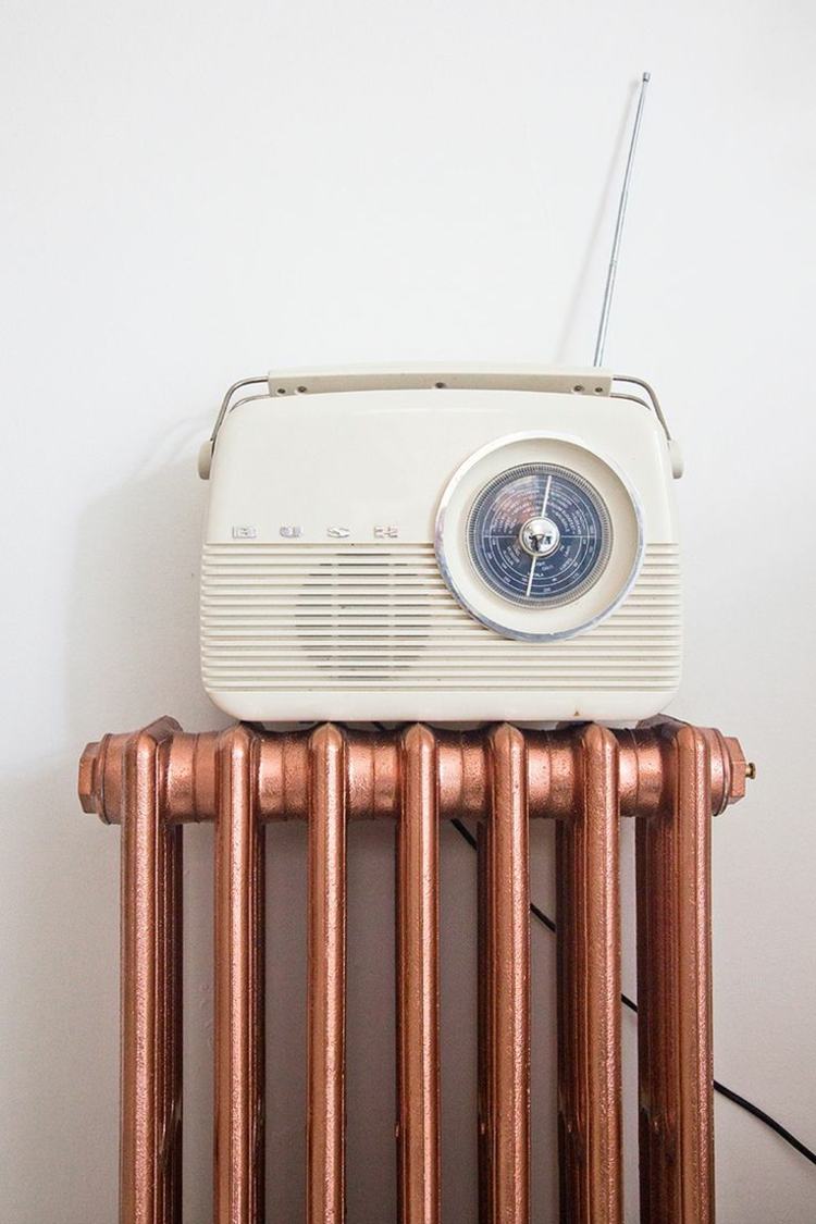 radiador pintura metálica-cobre-elegante-retro-rádio