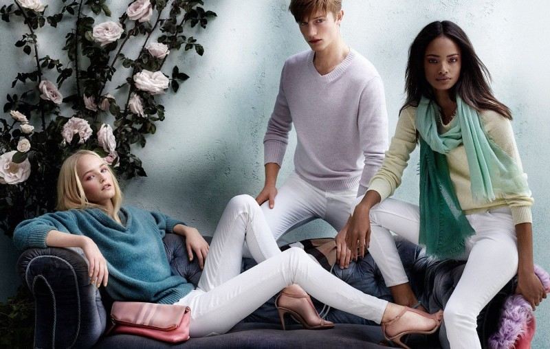 Moda outono-2015-suéter-jeans-branco