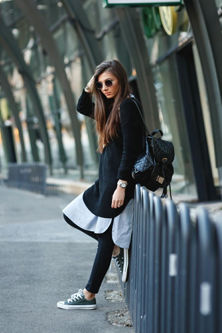 roupa de outono chucks estilo de rua ideia camisola vestido mochila