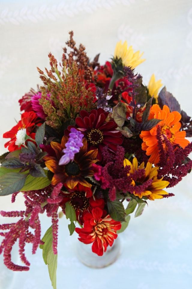 cores do outono decoração de flores silvestres quentes casamento