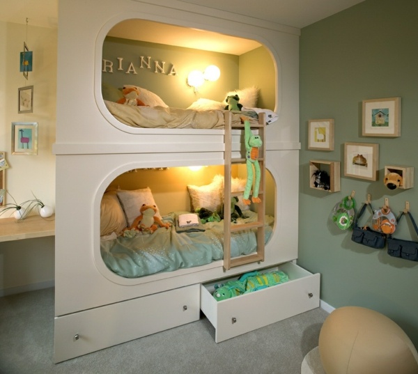 quarto infantil interessante cama alta