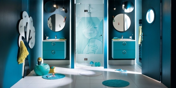Móveis de banheiro de alto brilho azul Mobalpa
