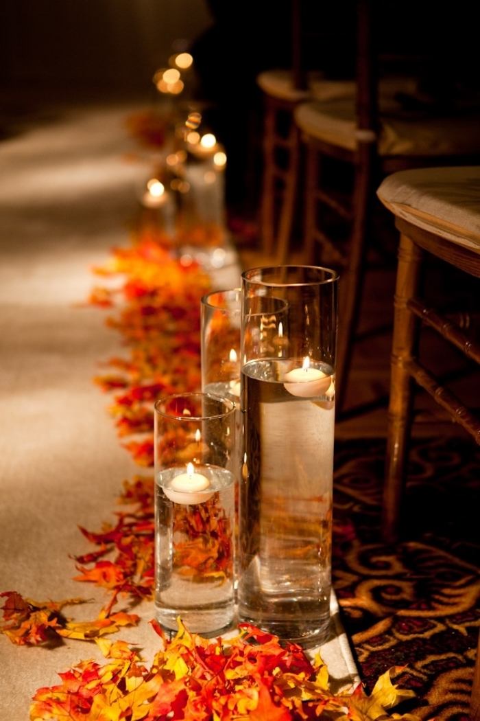 romântico-outono-casamento-igreja-altar-decorando-outono-folhas-lanternas