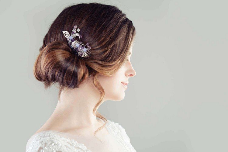 Coque lateral romântico para o casamento