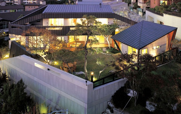 moderna interessante casa com pátio em frente à Coreia