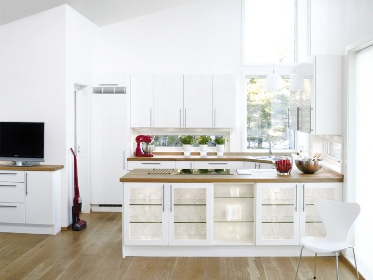wood-countertops-kitchen-modern-glass-armer-fronts-white-u-shape