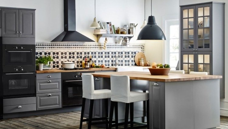 wood-countertops-kitchen-modern-gray-painted-black-acentos