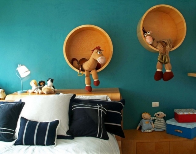 quarto infantil prateleiras redondas móveis de madeira azul turquesa