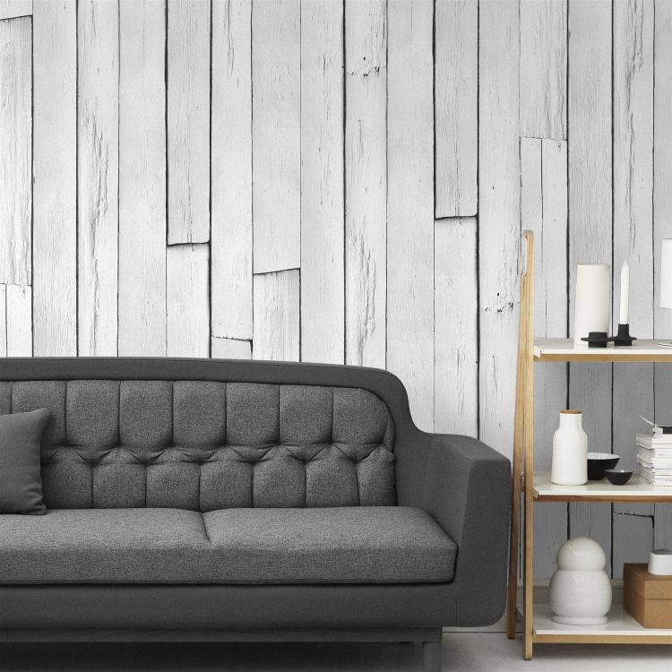 papel de parede-madeira-madeira-olhar-branco-sofá-minimalista-cinza-estante estofada