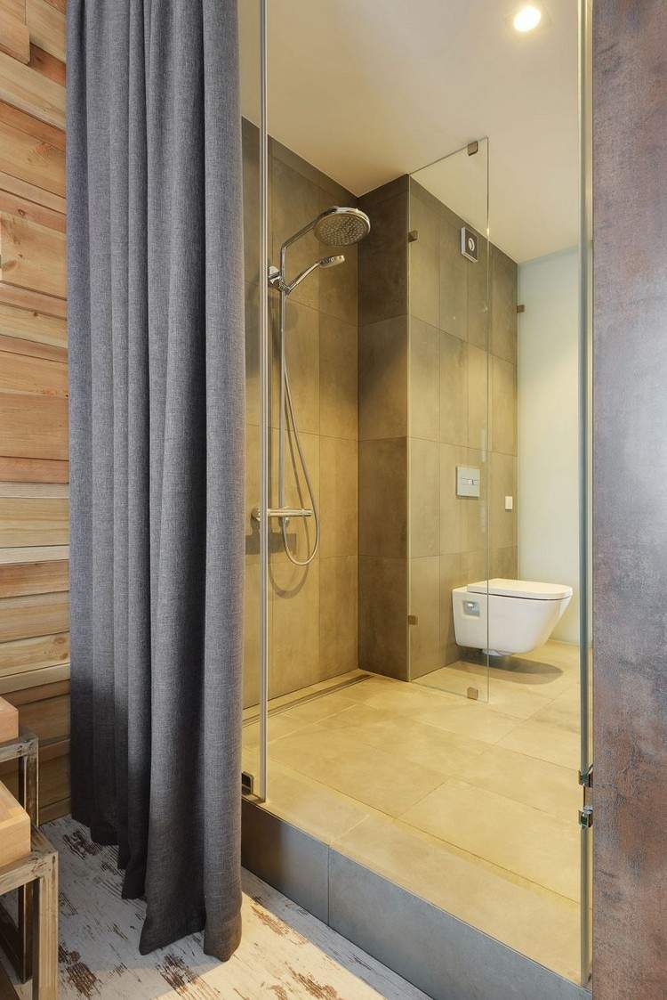 madeira-aço-design-interior-banheiro-divisórias de vidro-chuveiro ao nível do chão