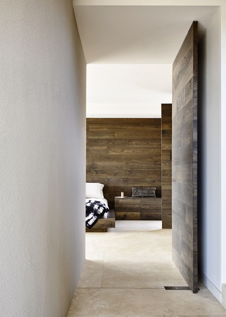 viga de madeira-calcário-moderno-quarto-porta minimalista