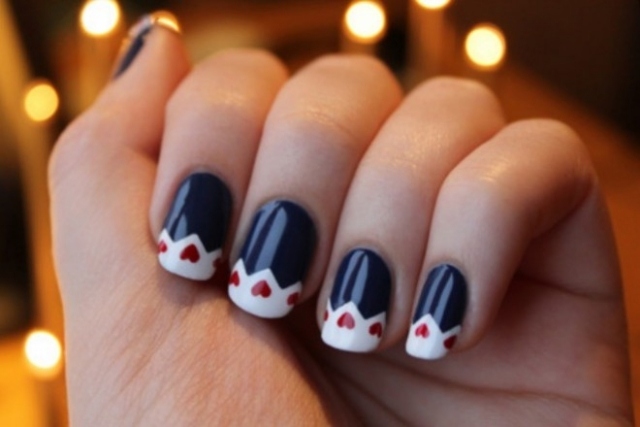 unhas-preto-branco-francês-manicure-ideias-diferentes-faça-você-mesmo